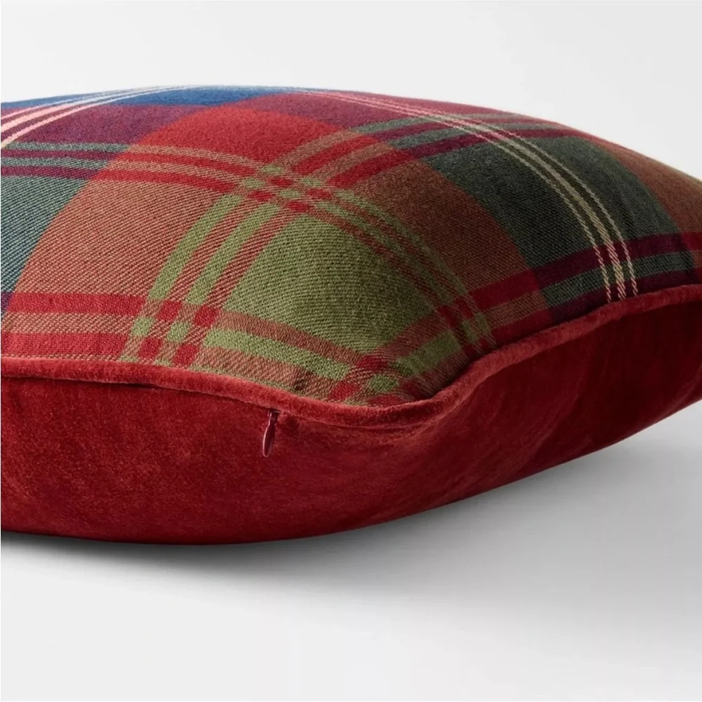 Tartan Holiday Plaid Pillow 24